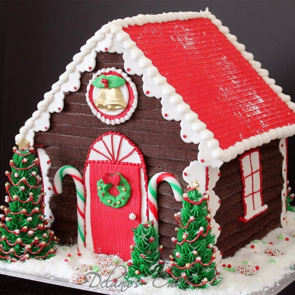 Christmas house cake with red roof